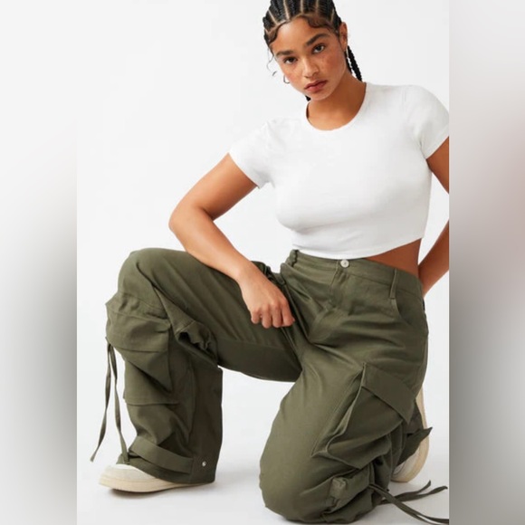 NWT Steve Madden Cargo Pants - Picture 3 of 6